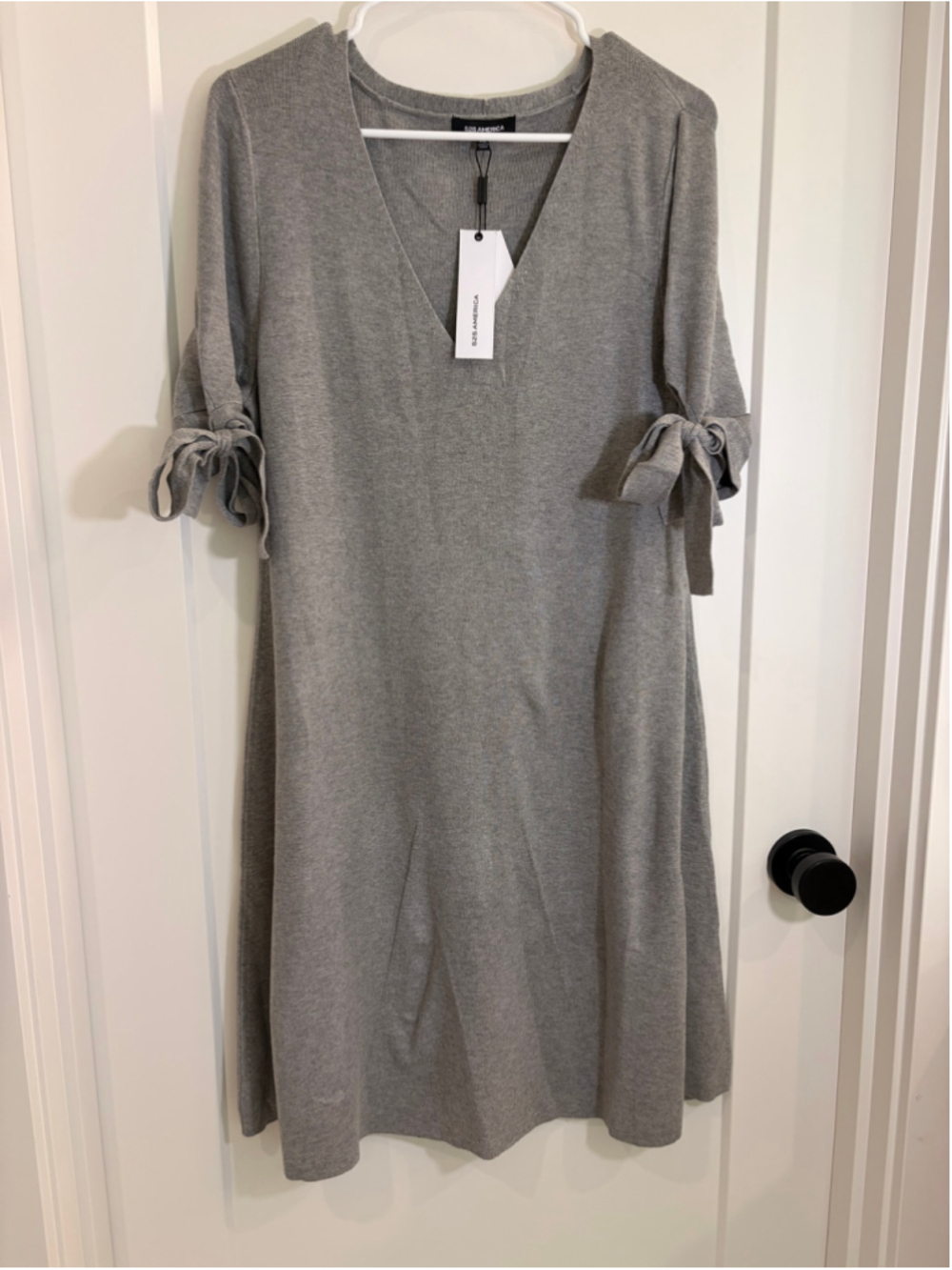 525 AMERICA NWT Heather Grey V-Neck Sweater Dress Tie Sleeves Petite XL $125